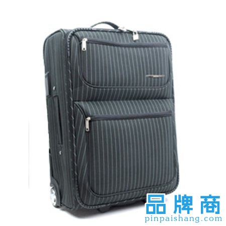 由布面结合EVA材质的旅行箱
