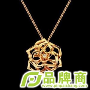 伯爵珠宝的情人节玫瑰花园